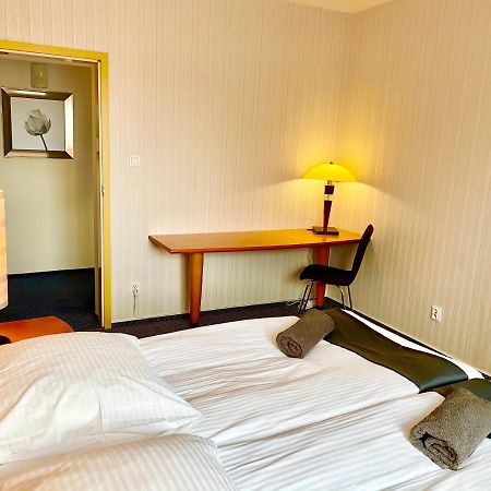 Las Slupski Premium Business Apartament Nr 7 Wifi Netflix Smart Tv50 Two Bedrooms Two Extra Large Double Beds Up To 6 People Full Pleasure Quality Stay (Adults Only) Exterior foto